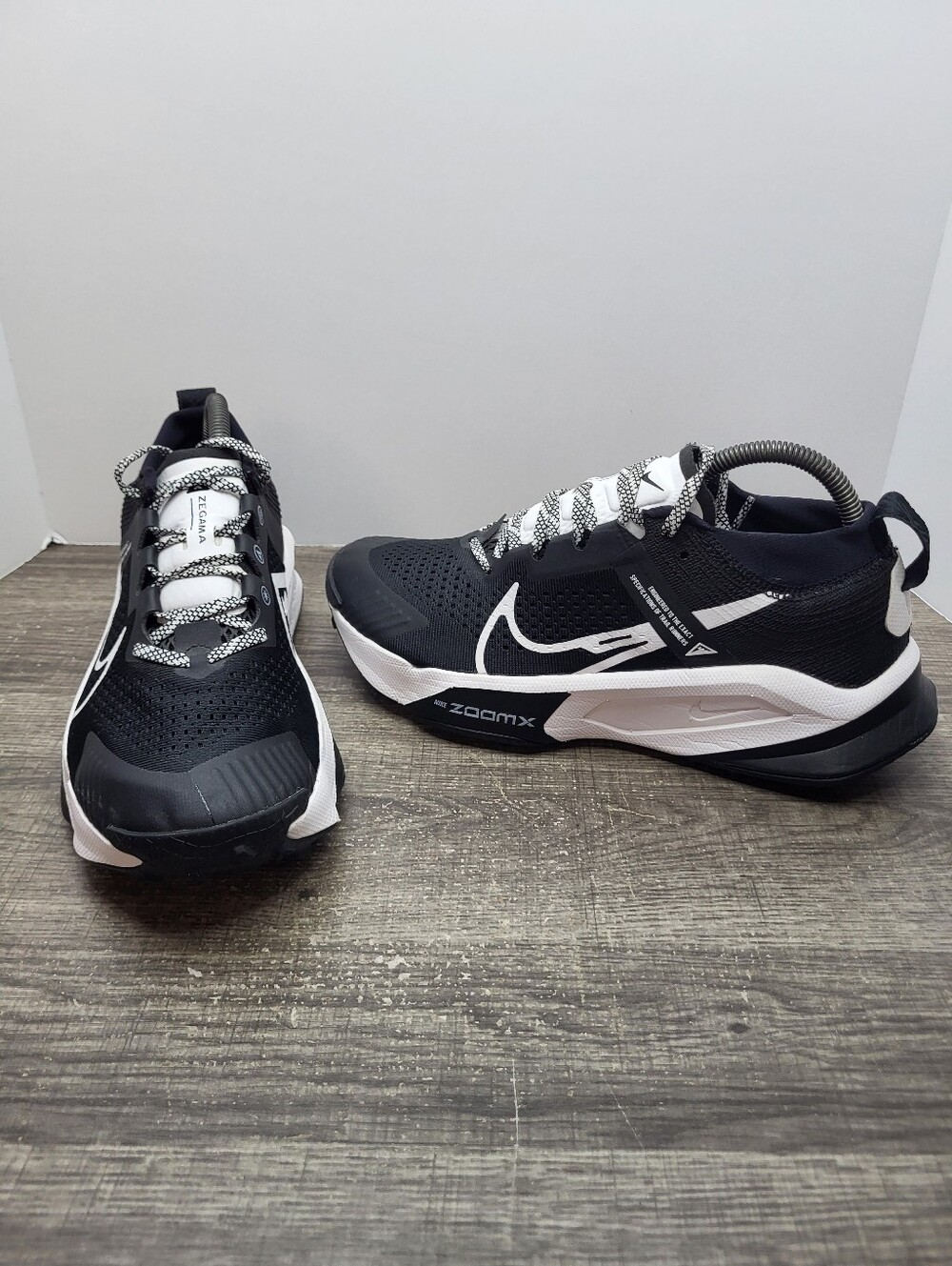 Nike ZoomX Zegama Trail Running Shoes Black/White Women's Size 9